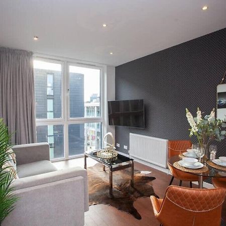 1 Bedroom Apartment In Very Central Location Glasgow Esterno foto